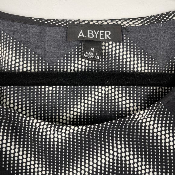 A. Byer Silky Chevron Op Art Dress - Picture 4 of 4